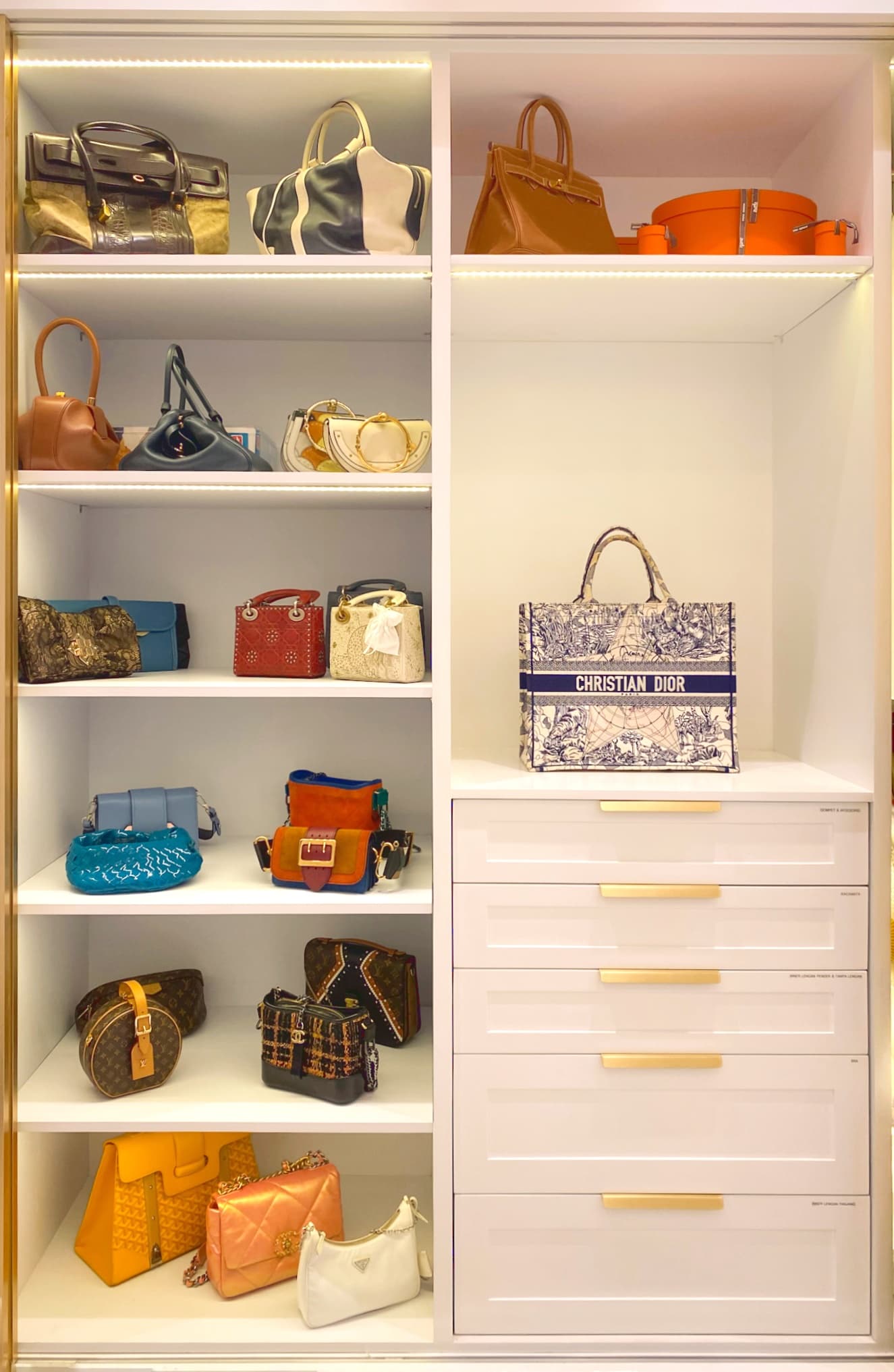 Closet tertata 8