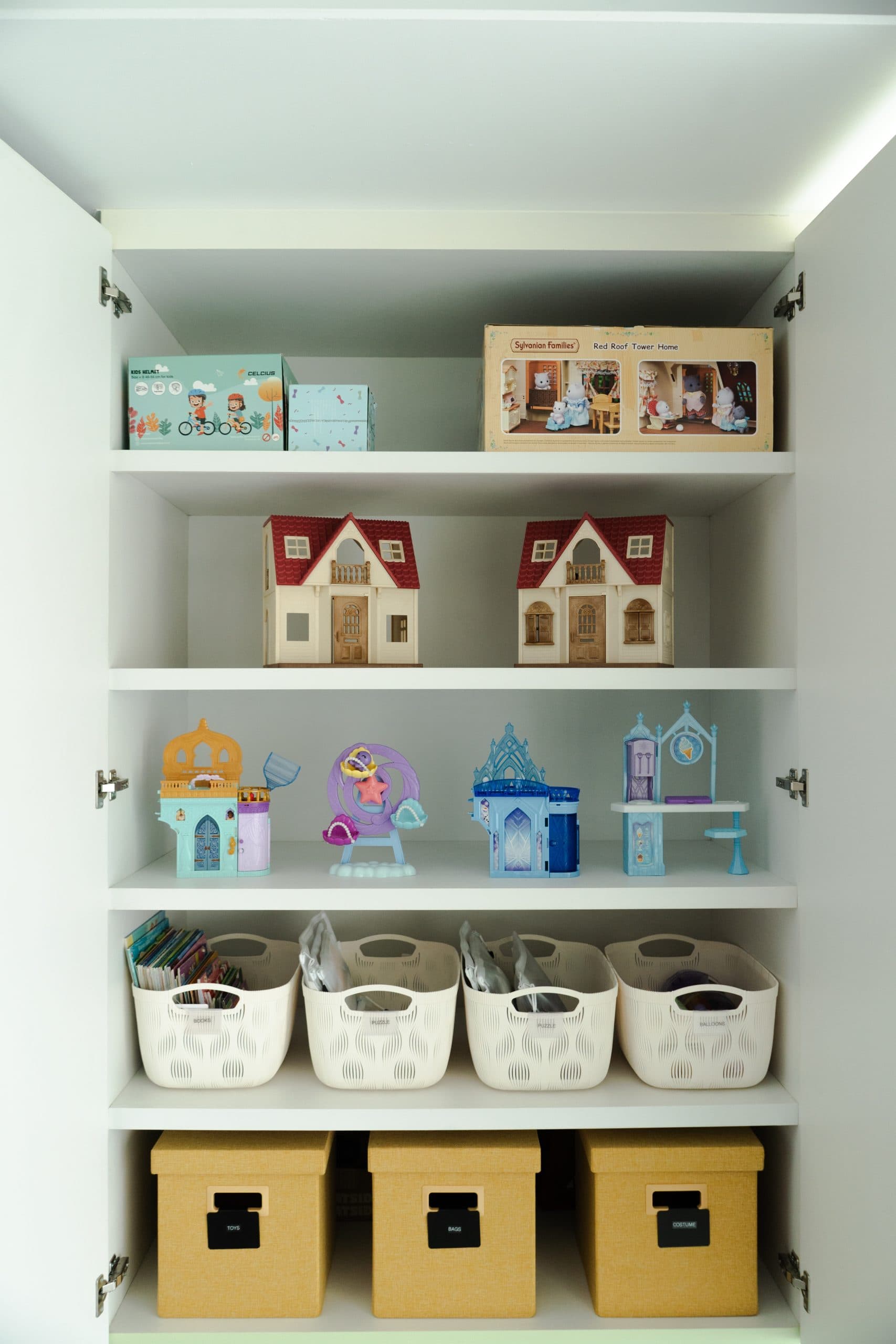 Kamar anak tertata 17