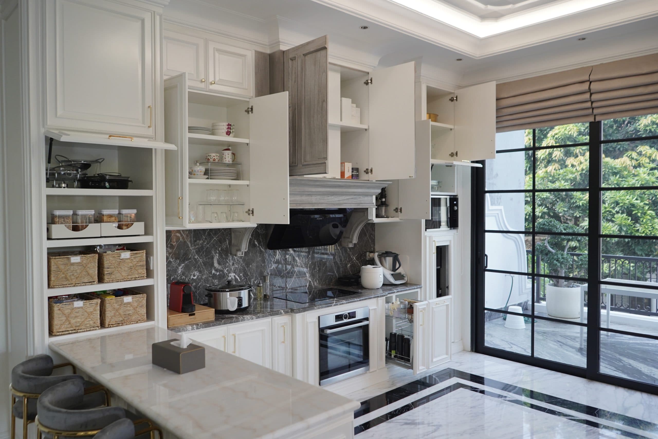 Dapur & pantry tertata 10