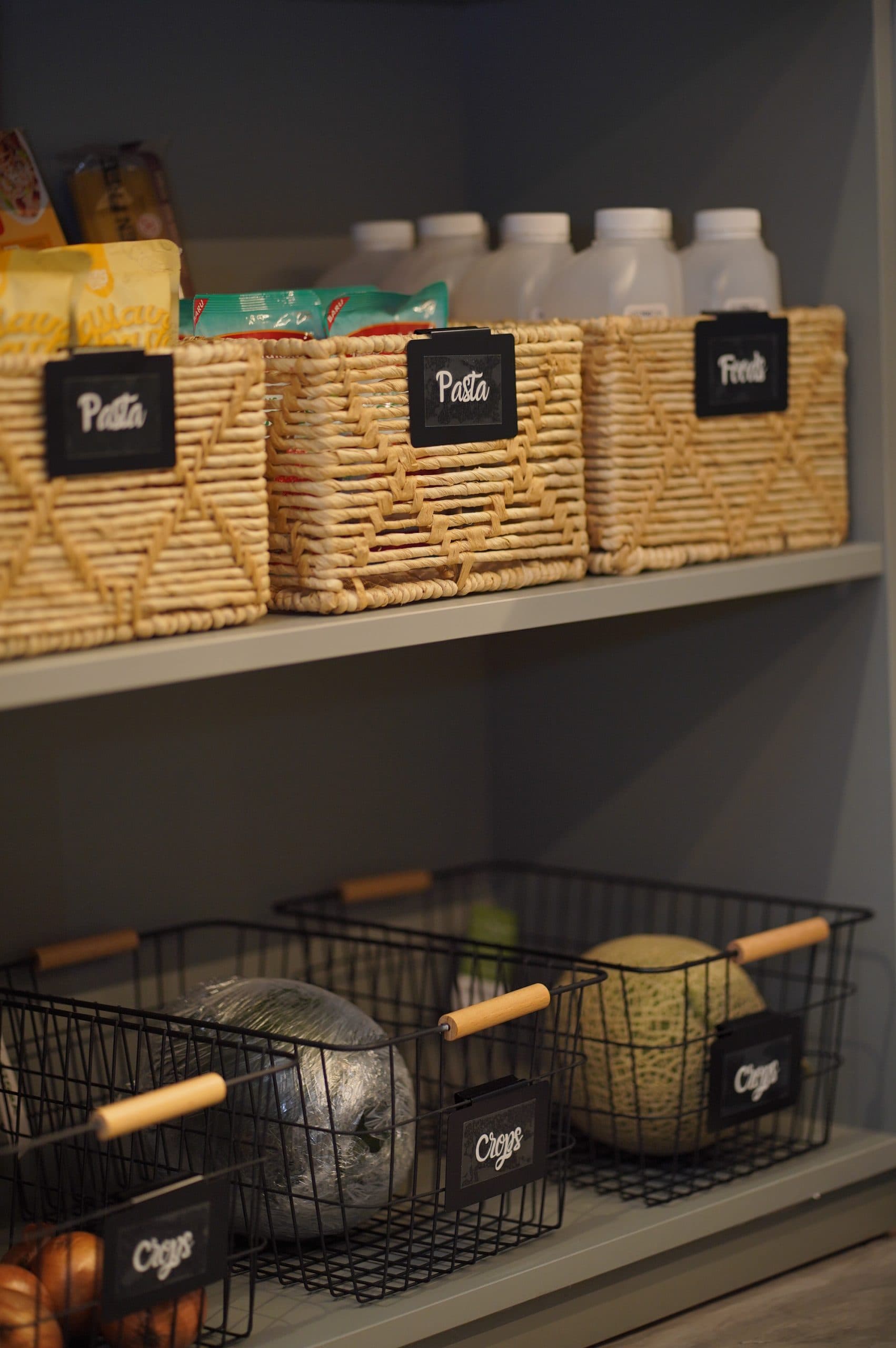 Dapur & pantry tertata 13
