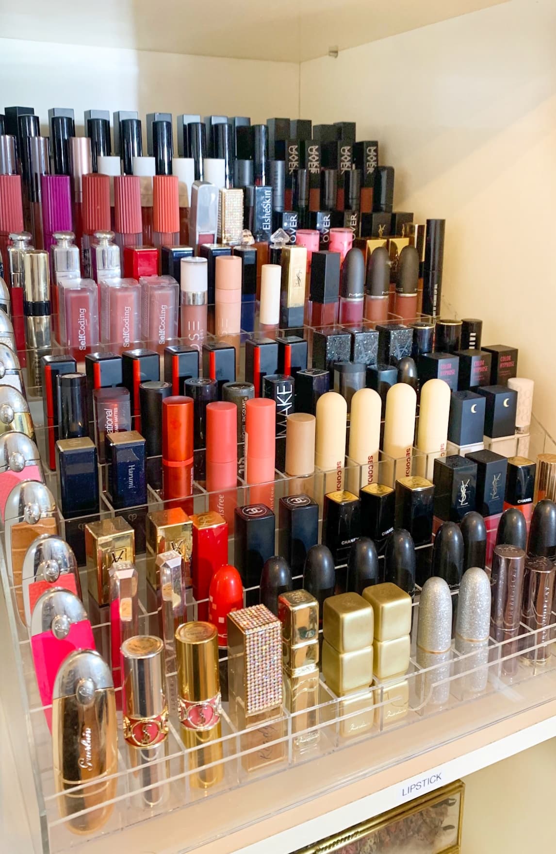 Mycro custom storage acrylic 3