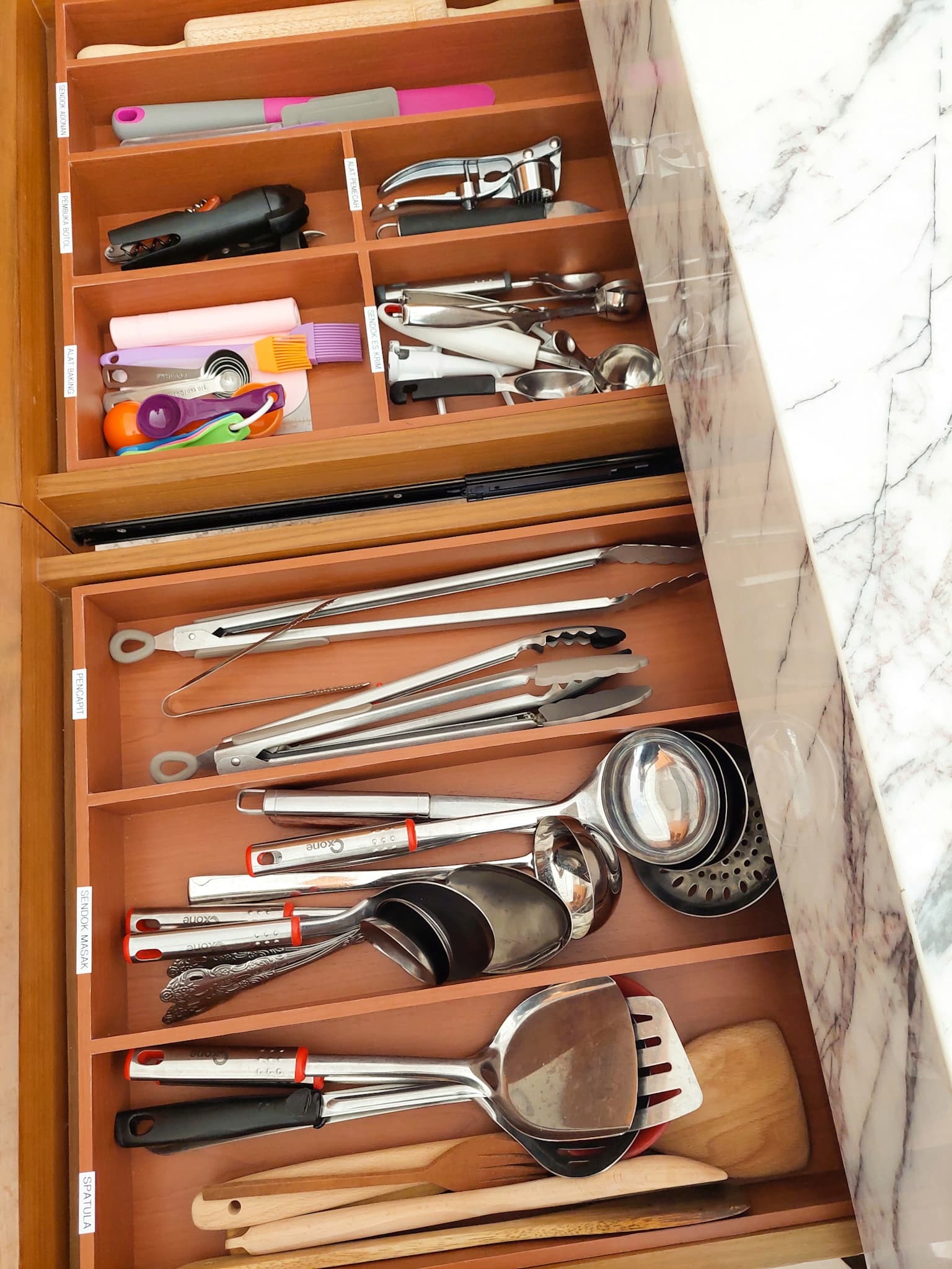 Mycro custom storage kayu 7