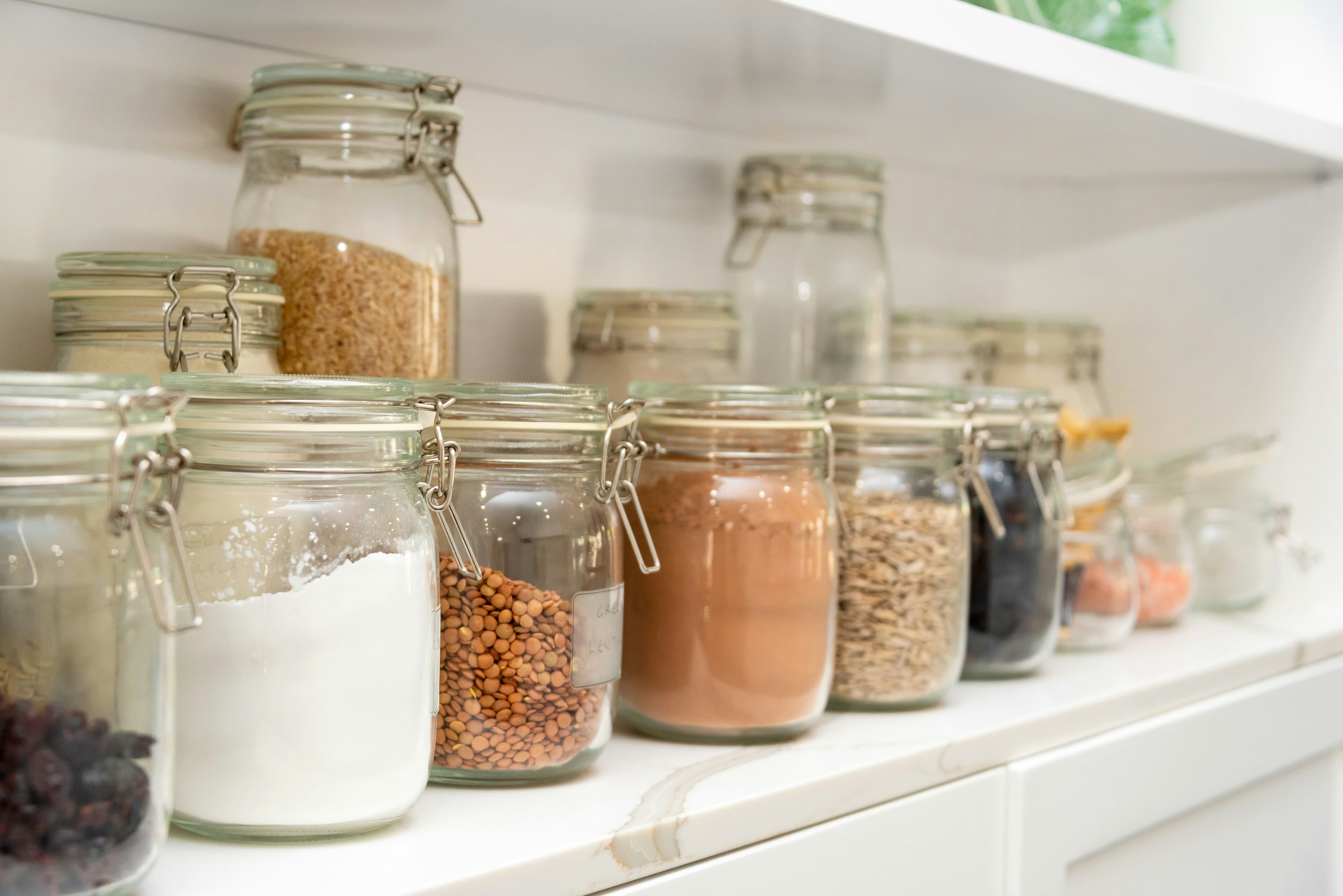 Organized Dry Pantry sebelum ditata